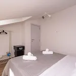 Apartament Leona *